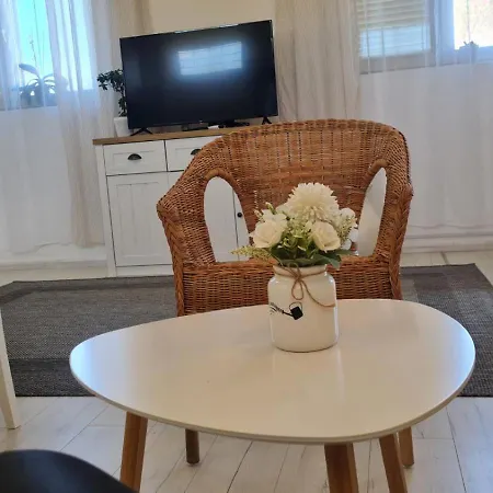 Lugas Apartmán *