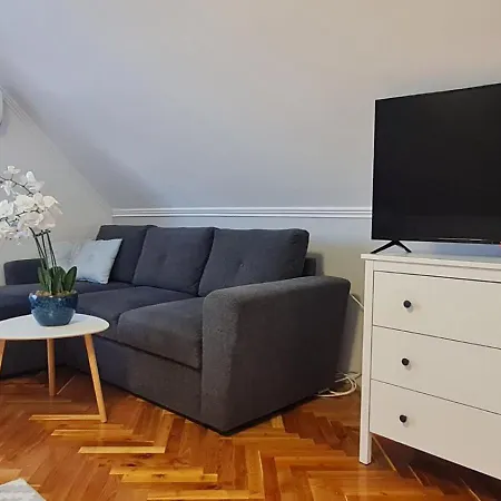 Lugas Apartment Villány
